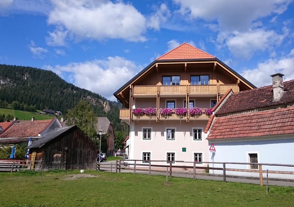 Der Graggober Hotel Oberwoelz Stadt Exterior photo